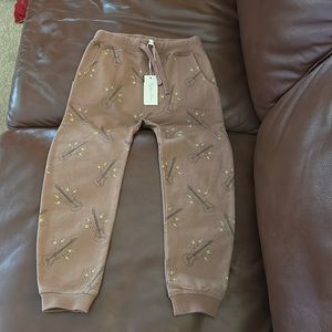 Rylee + CrU Guitar sweatpants